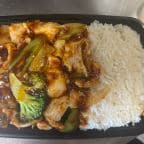 Best Szechuan Chicken (Combo Platter) in Maryland Heights, MO
