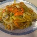 Best Shrimp with Curry Sauce in Maryland Heights, MO