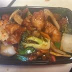 Best Golden Crispy Shrimp in Maryland Heights, MO