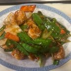 Best Shrimp with Snow Peas in Maryland Heights, MO